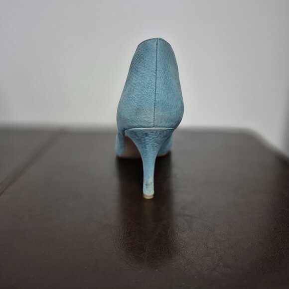 Blue Pumps - Picture 5 of 8